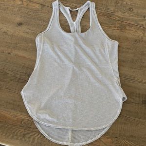 Zella tank